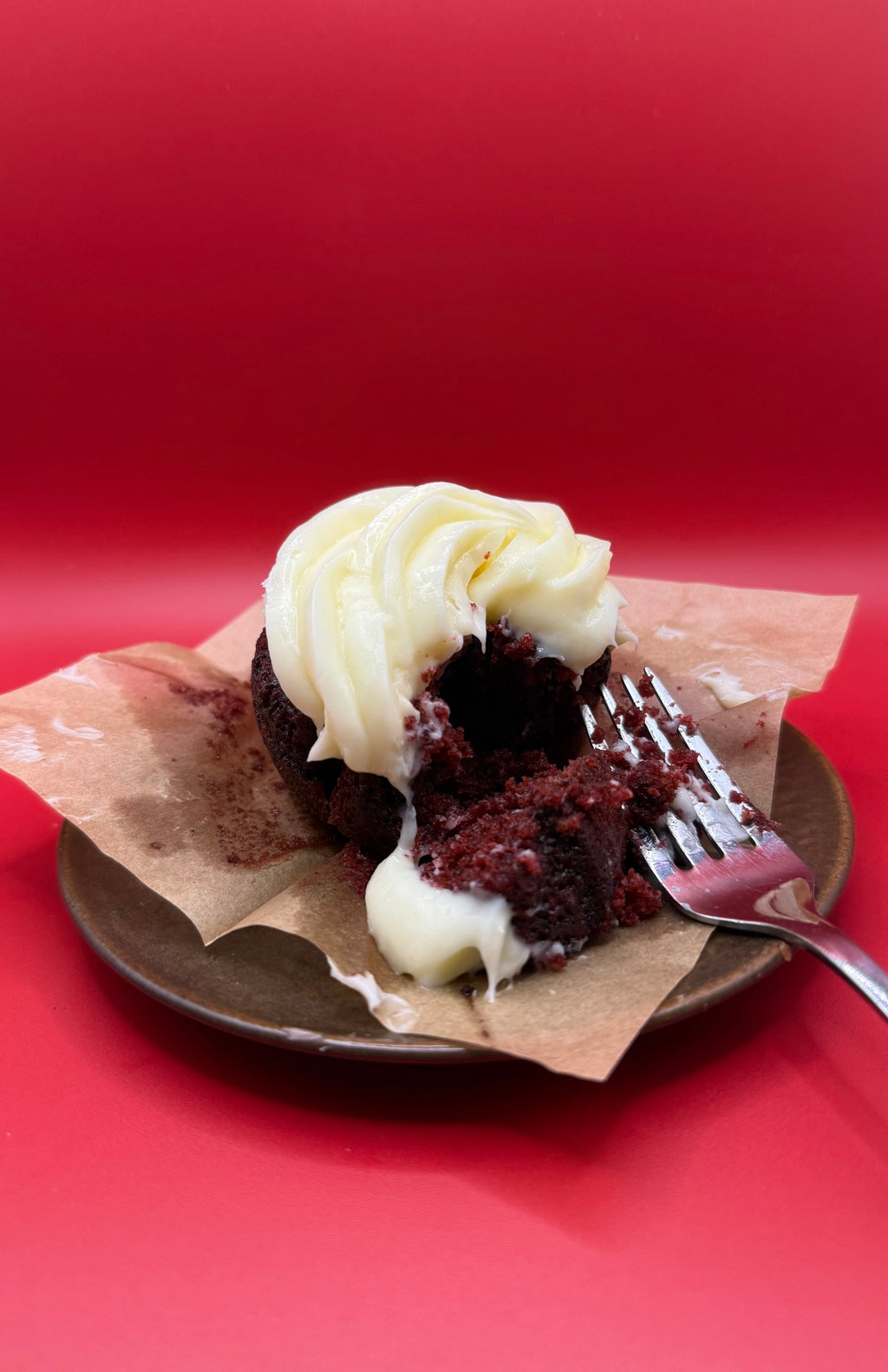 Red Velvet Cupcake w/ Cream Cheese Frosting
